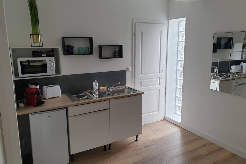 Studio 4 Henriville Amiens Exterior foto